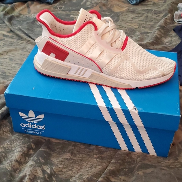 Shoes - Picture 1 of 1